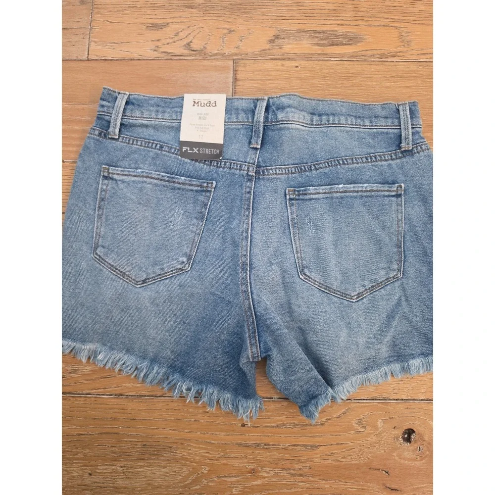 Women's 17 Distressed Denim Jean Shorts Frayed Hem Mudd flx stretch high rise
